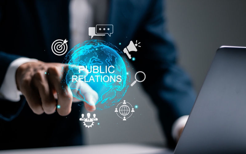 Duy trì và quản lý mối quan hệ với truyền thông