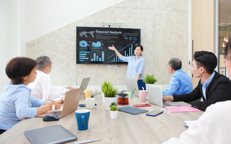 Tư vấn chiến lược Marketing cho Ban lãnh đạo