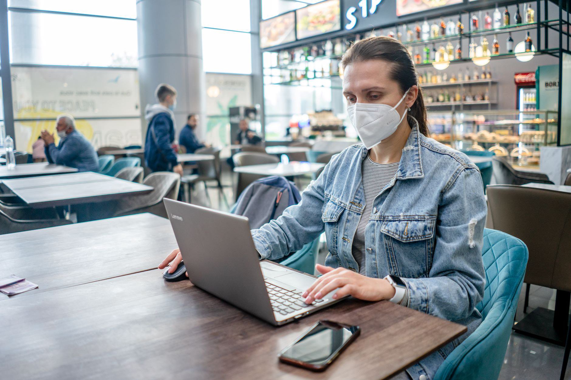 Wifi công cộng có an toàn không?